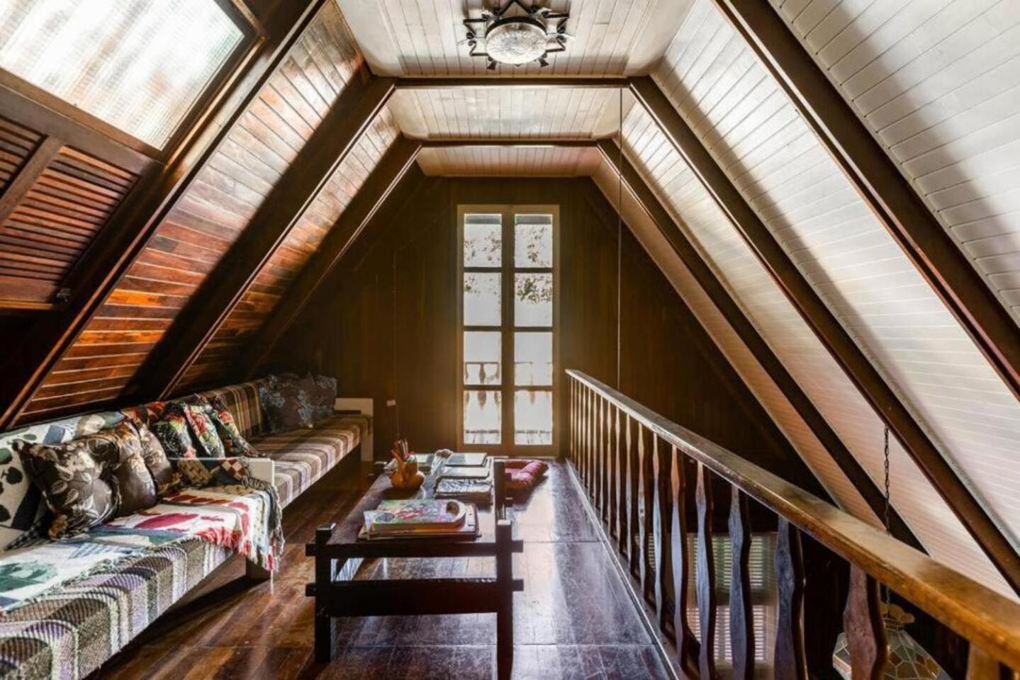Chalet Chale Inteiro Completo A 5 Min A Pe Do Capivari - *